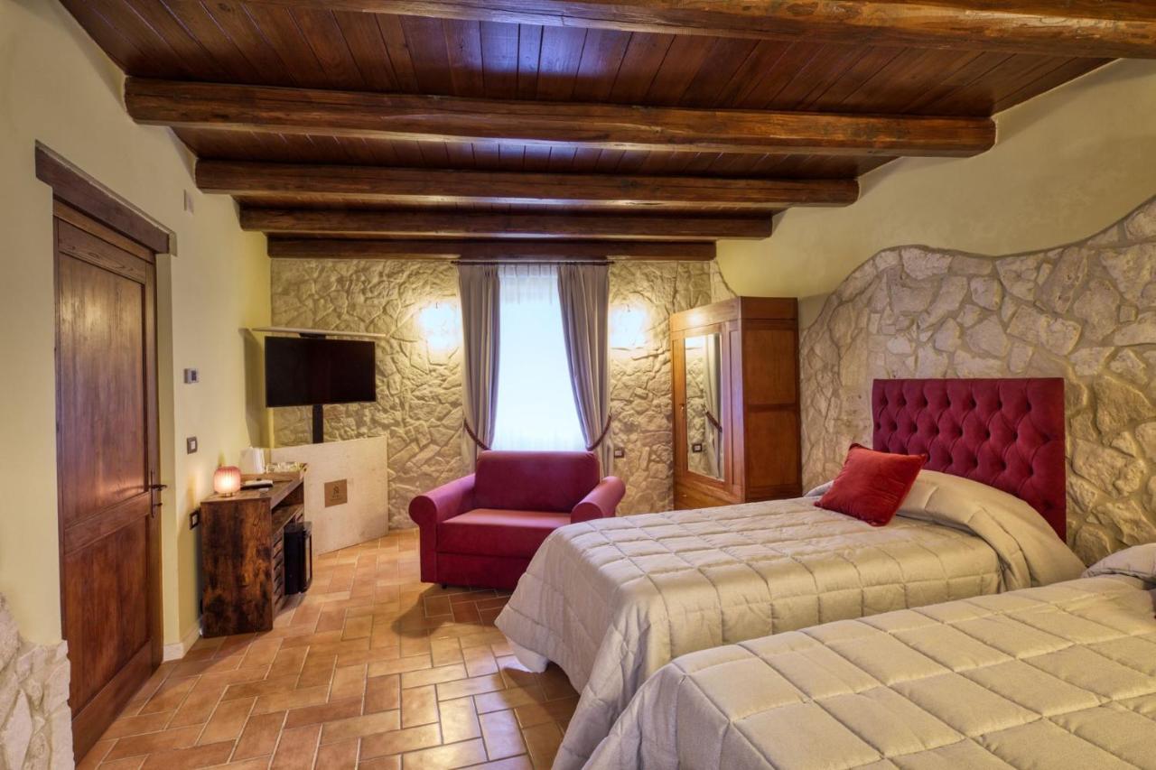Borgo Incantato Spoleto Pompagnano Eksteriør billede