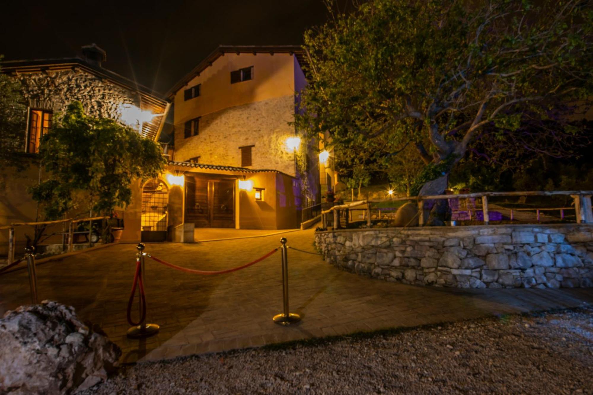 Borgo Incantato Spoleto Pompagnano Eksteriør billede